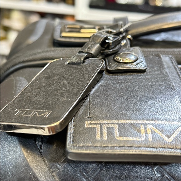 Tumi Ticon complete travel set - Picture 8 of 11